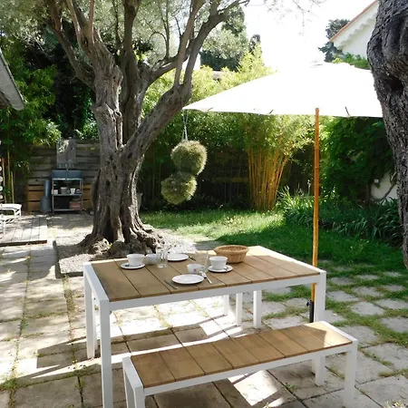 Апартаменты Provencal Oasis - T2 
